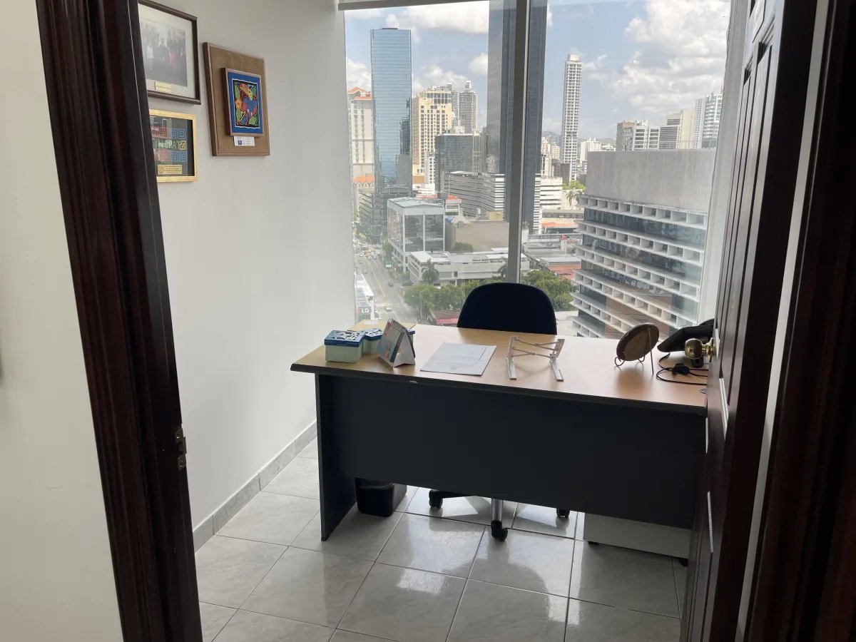 Office For Sale in Bella Vista