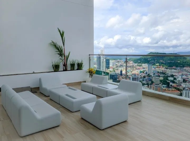 Apartment For Sale in Costanera