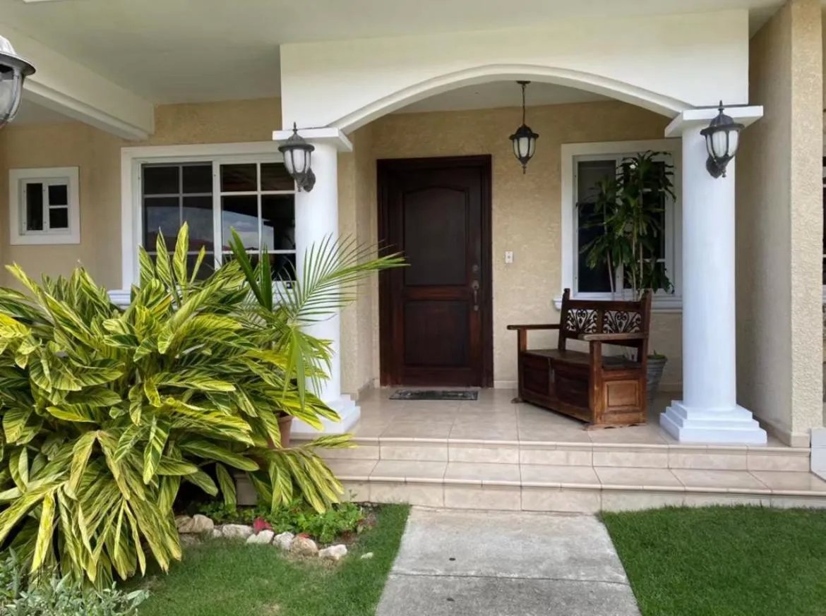 Venta de casa en Costa del Este