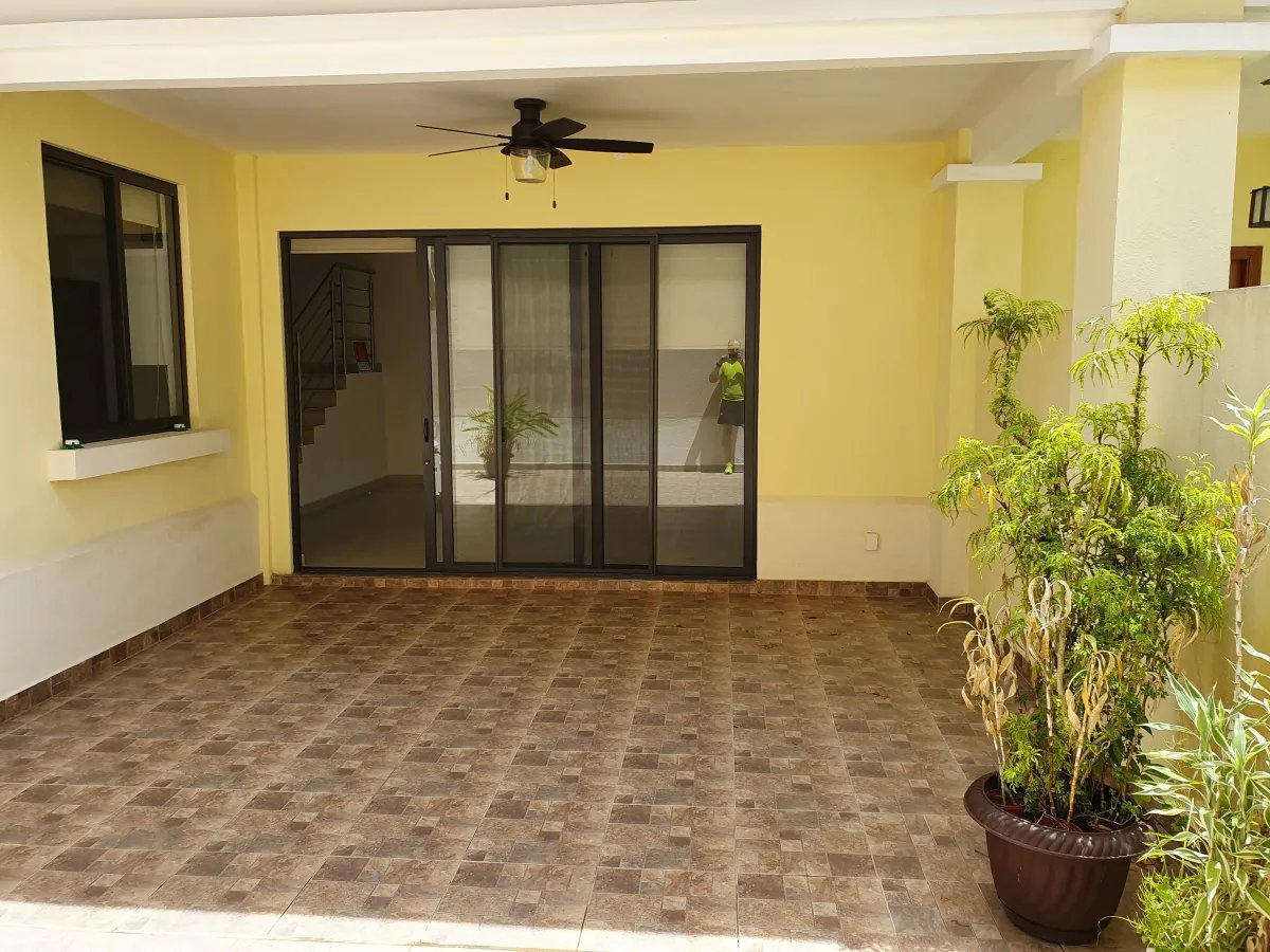 Venta o alquiler de casa en River Valley, Panama Pacifico