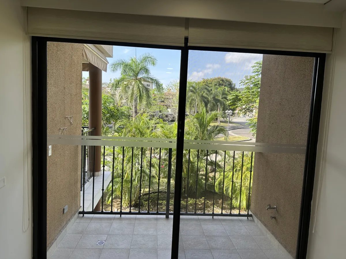 ALQUILER DE  APARTAMENTO EN CLAYTON