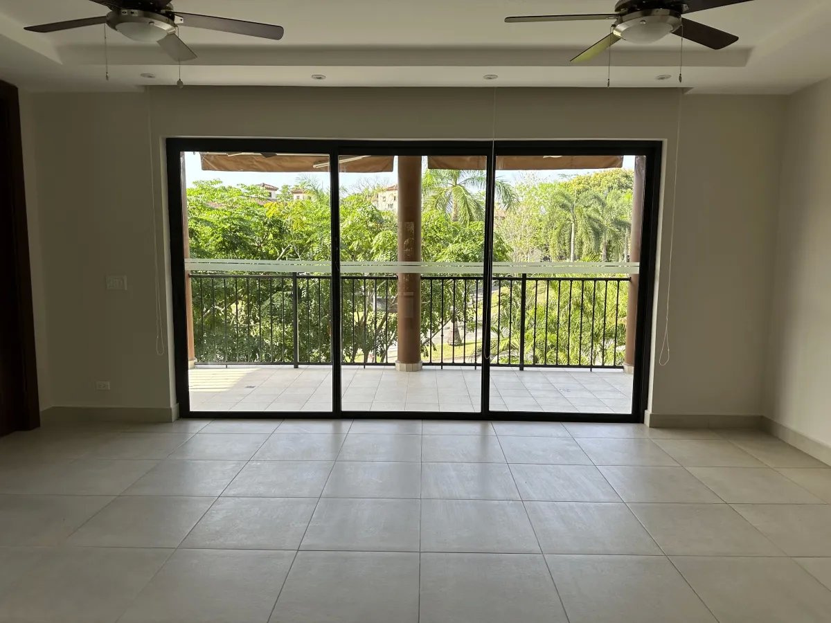 ALQUILER DE  APARTAMENTO EN CLAYTON