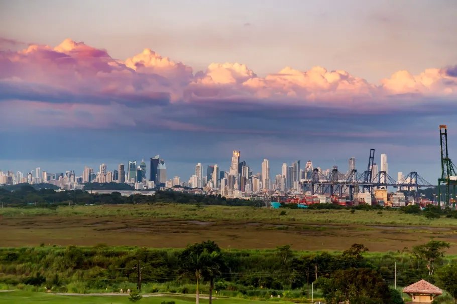 Venta de Apartamento Amoblado en Tucán Country Club  Cocolí, Panamá