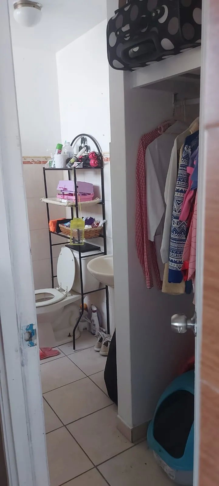 Apartment For Sale in Vía España
