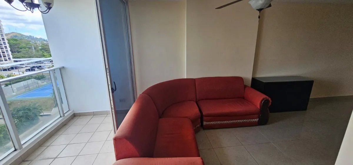 Apartment For Rent in Condado Del Rey