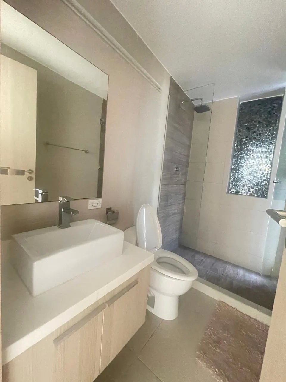 Apartment For Sale in El carmen