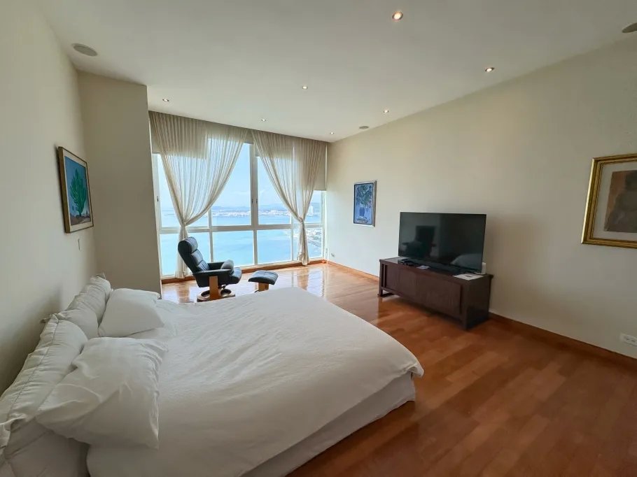 Venta de apartamento en PH Bahía Pacífica, Panamá