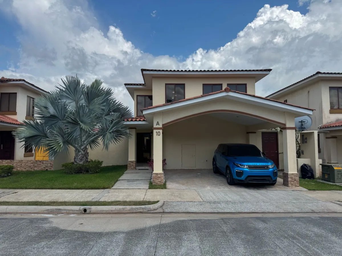 Venta de Casa en Senderos de Bambú, Arraiján, Panamá