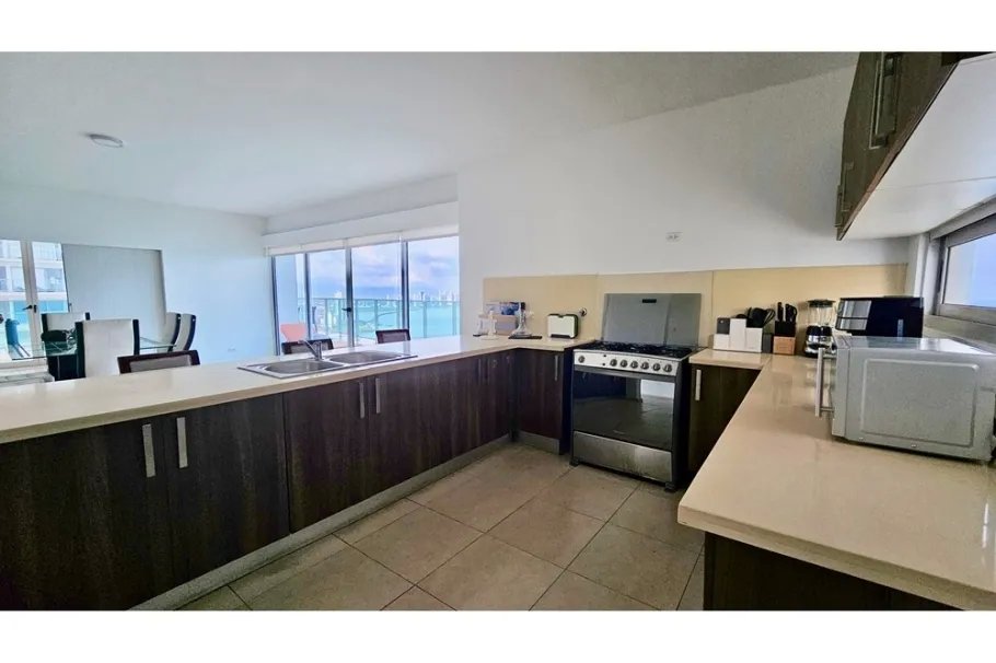 Condominium For Sale in Calle Punta Colón