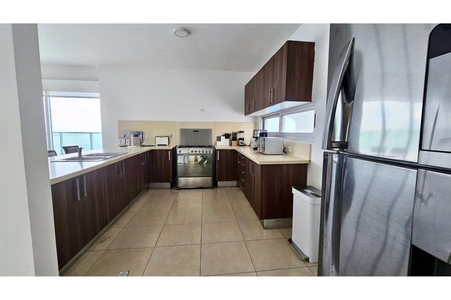 Condominium For Sale in Calle Punta Colón