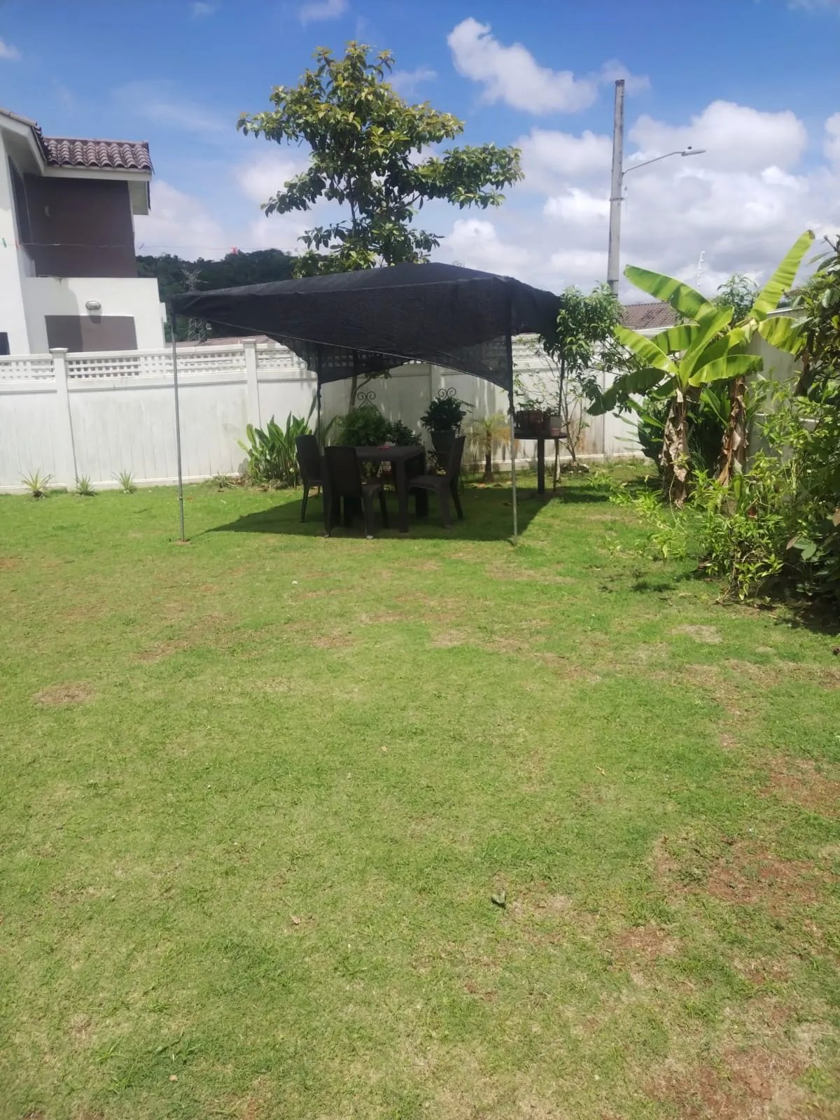 Se vende casa en PH Olimpus, Brisas del Golf