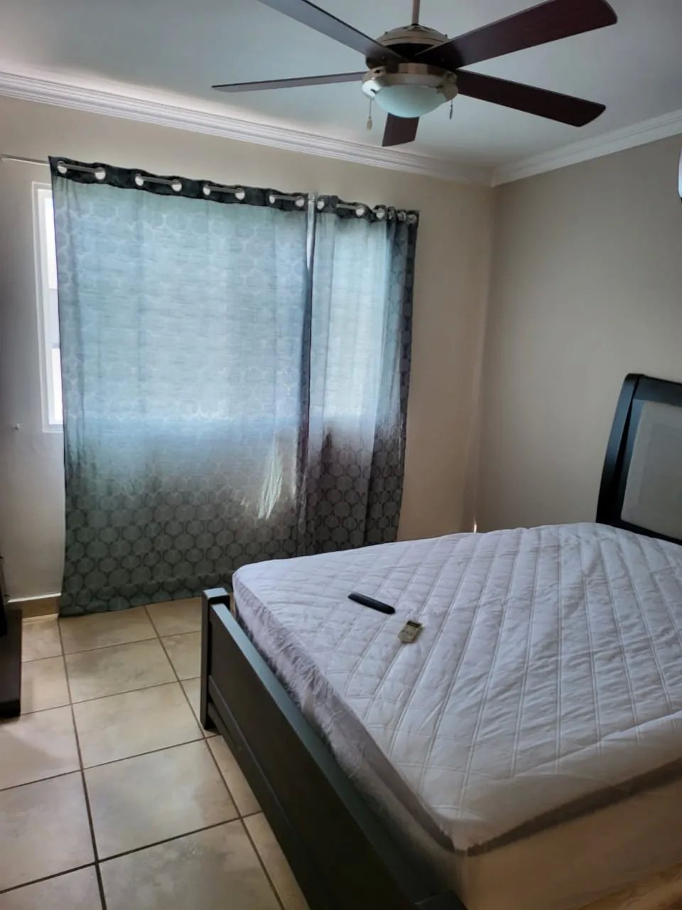 ALQUILER DE CASA AMOBLADA PH EVEREST BRISAS NORTE - PANAMÁ