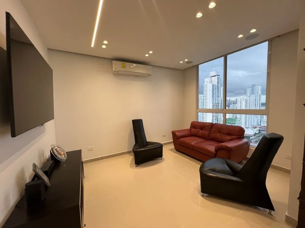 Apartment For Sale in PH. Mandarin Bay, Calle 76 Este