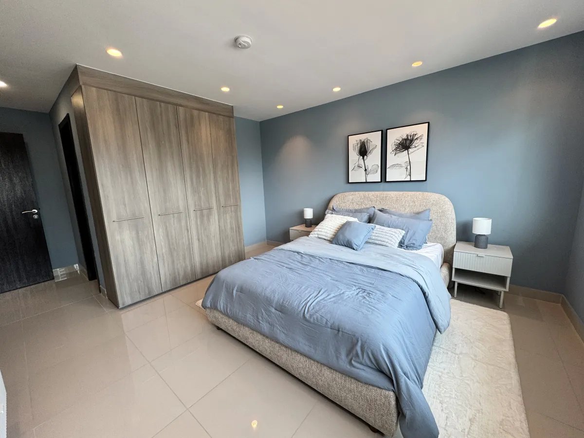 SE VENDE APARTAMENTO EN BELLA VISTA