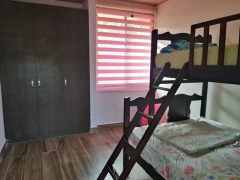 SE VENDE CASA EN EL VALLE DE ANTON