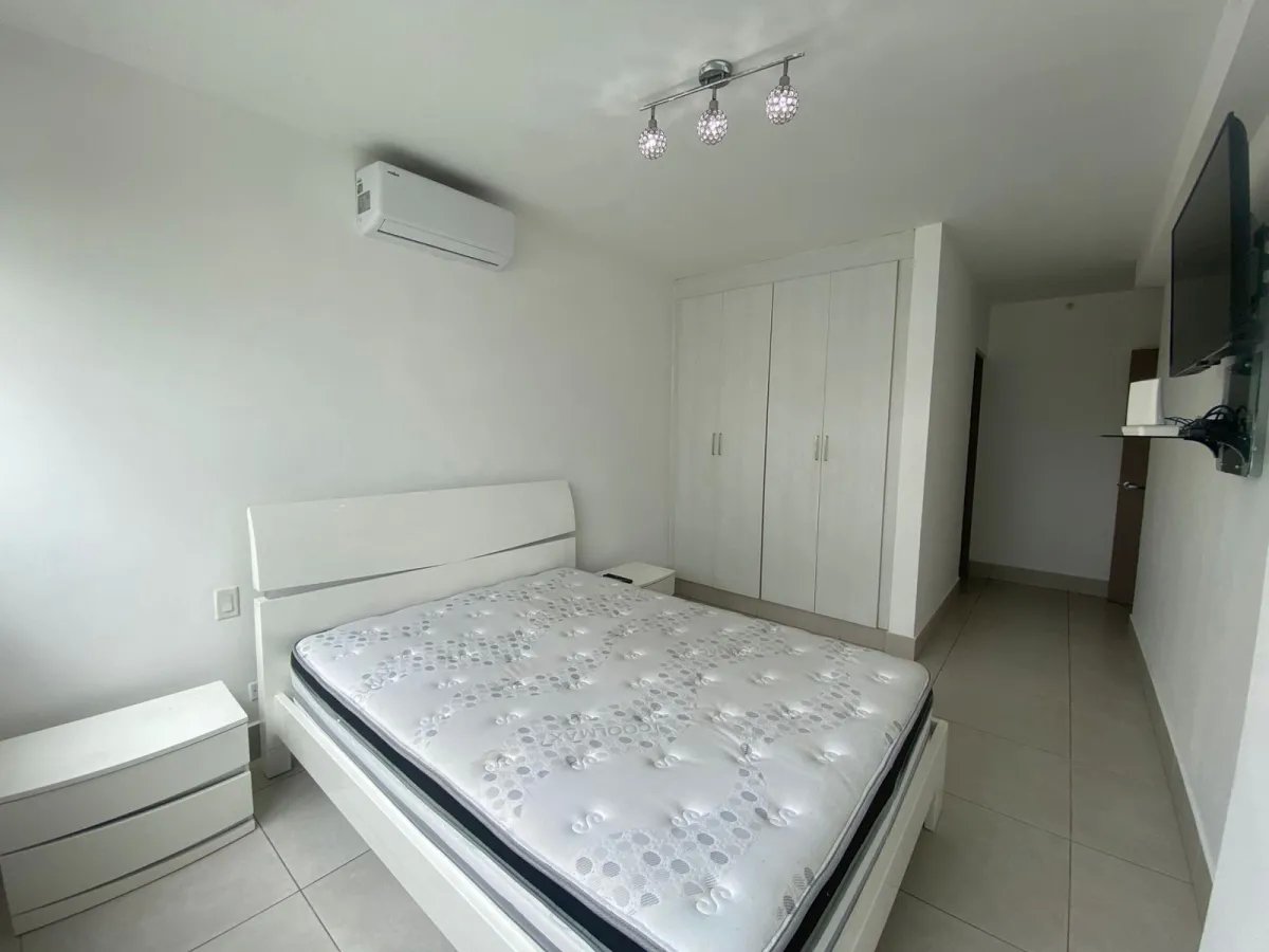 Venta o alquiler Apartamento amoblado PH. Vivendi Green, Plaza Edinson