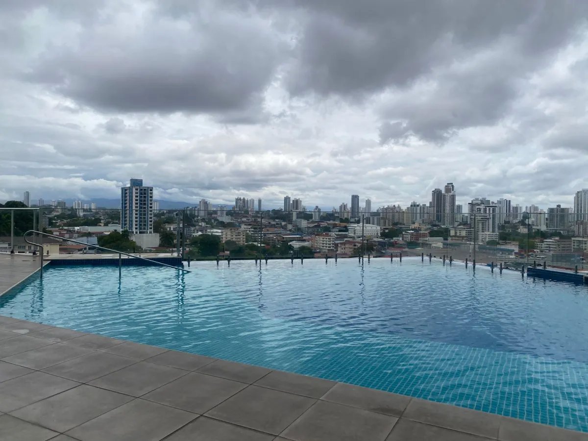 Venta o alquiler Apartamento amoblado PH. Vivendi Green, Plaza Edinson