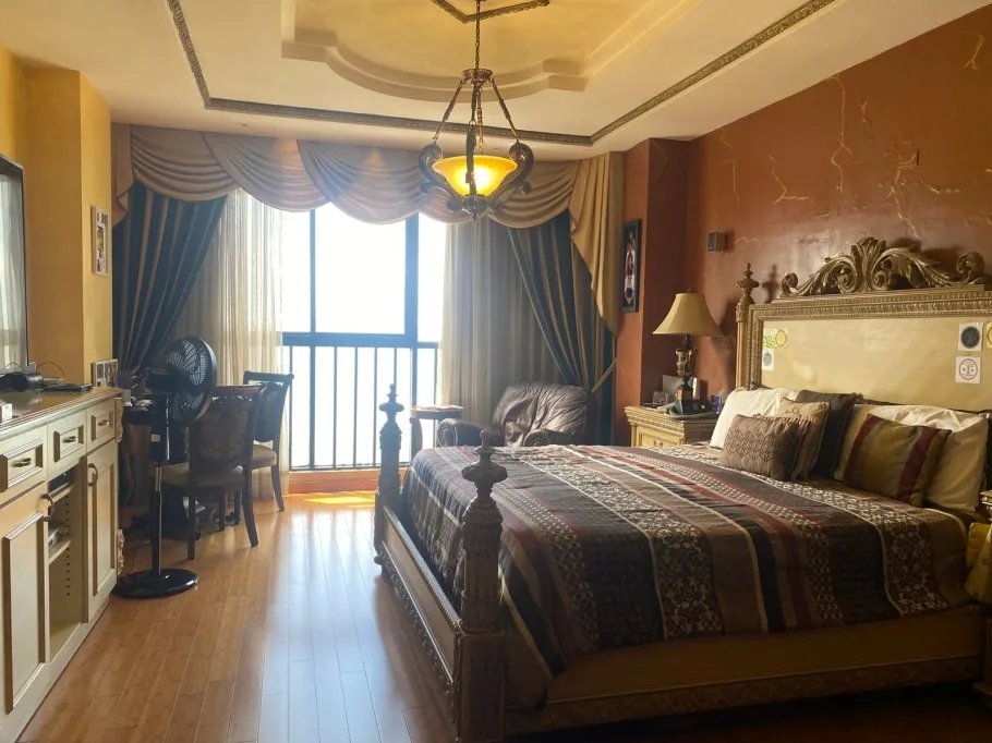 VENTA DE PENTHOUSE EN PH TORRE DEL PACIFICO B, MARBELLA