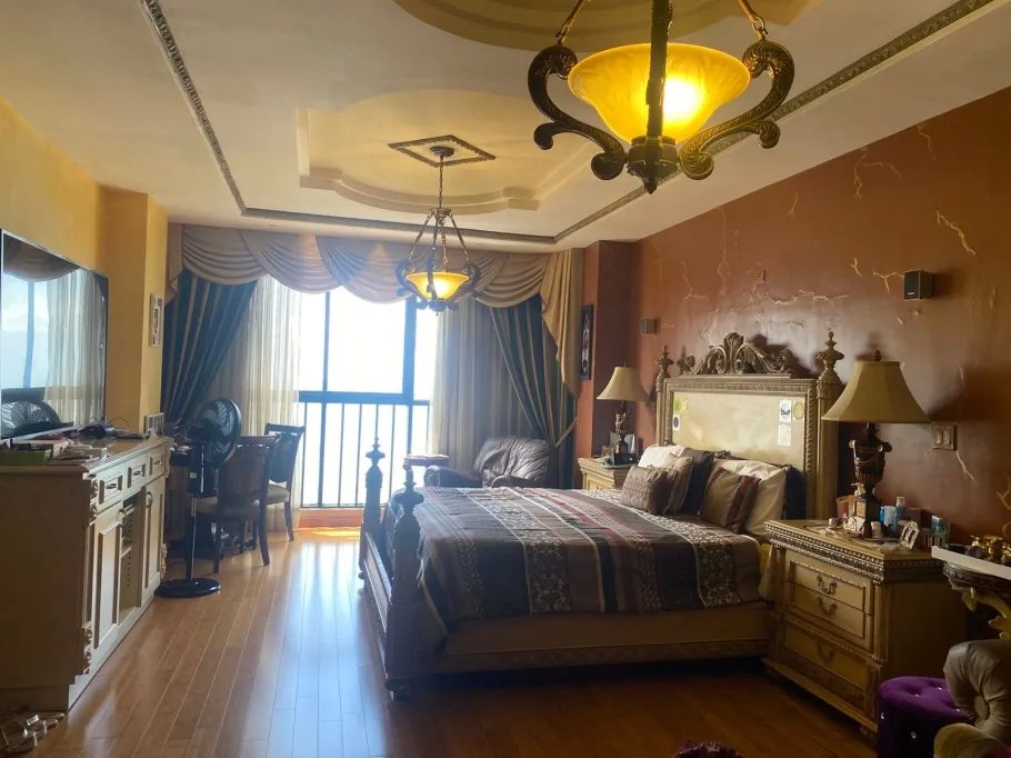 VENTA DE PENTHOUSE EN PH TORRE DEL PACIFICO B, MARBELLA