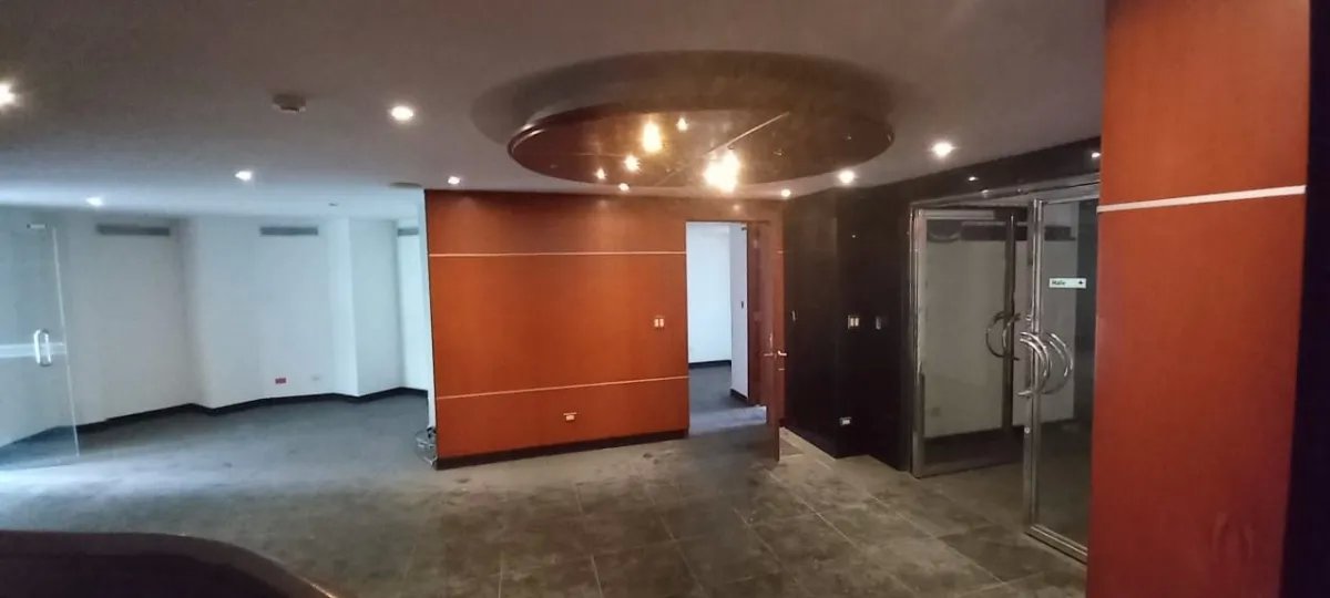 Vendo Edificio Reposeído, Calle 50