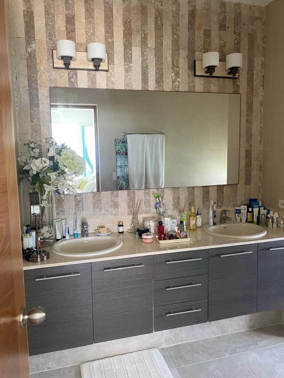 Apartment For Sale in Bijao