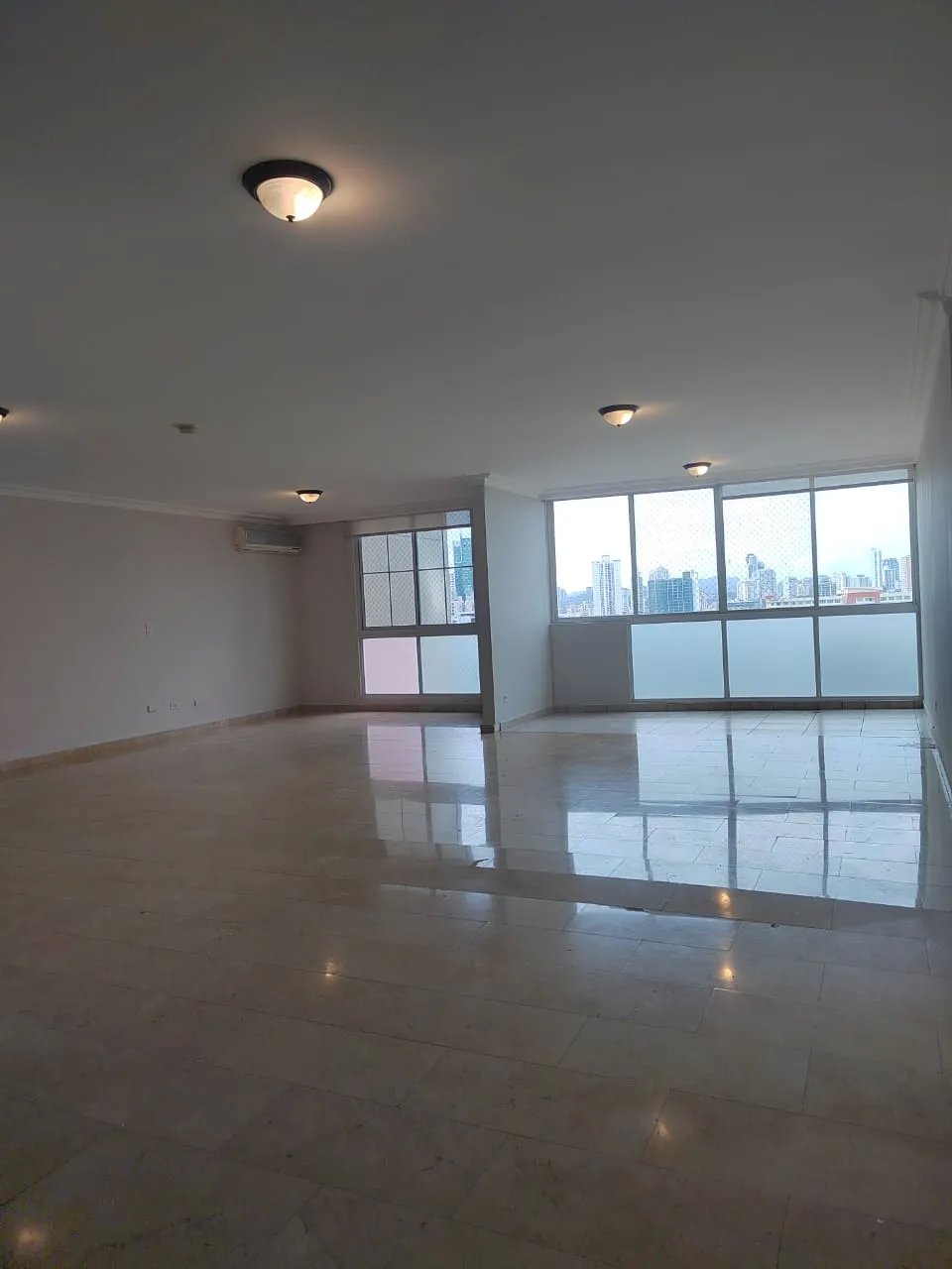 Venta de Apartamento en PH Costa Pacífica