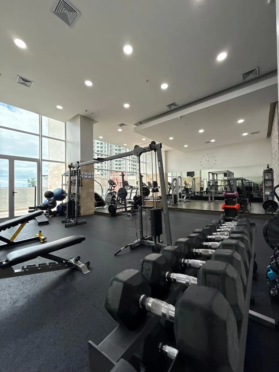 Venta de Apartamento FULL AMUEBLADO en Piso Alto, PH. OCEANAIRE