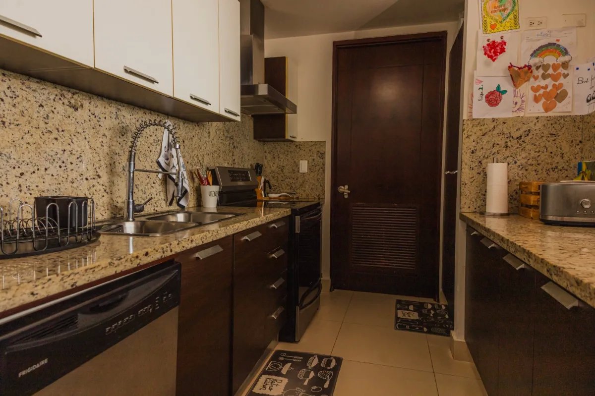 Apartment For Sale in Punta Pacífica