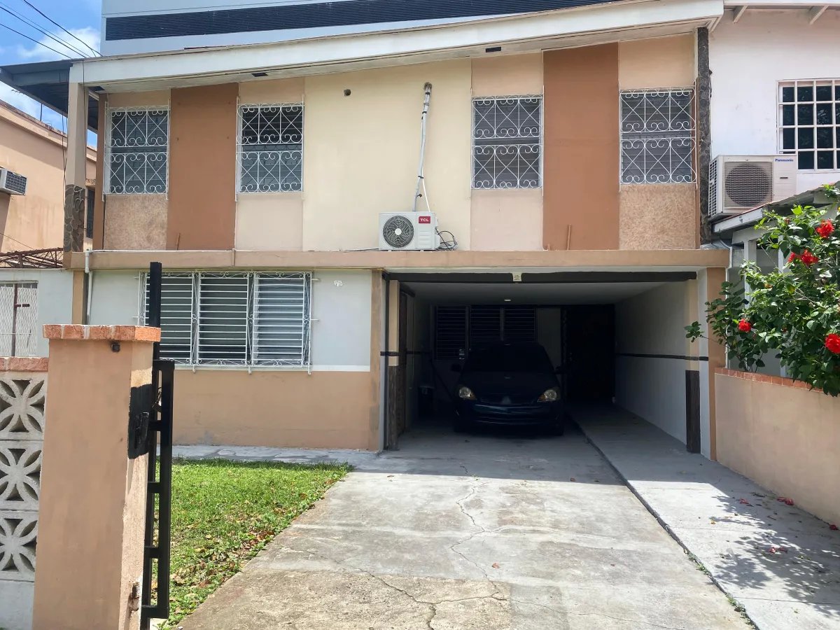 Duplex For Sale in Los Angeles