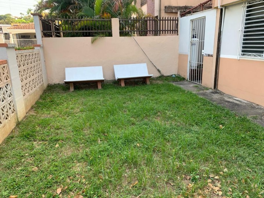 Duplex For Sale in Los Angeles
