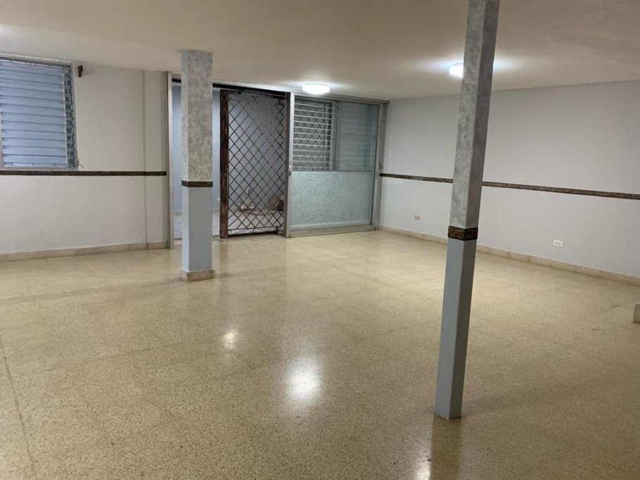 Duplex For Sale in Los Angeles