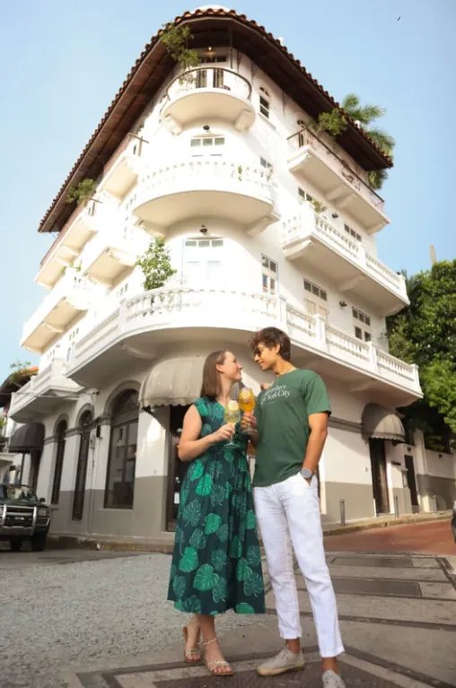 Apartment For Sale in Casco Viejo