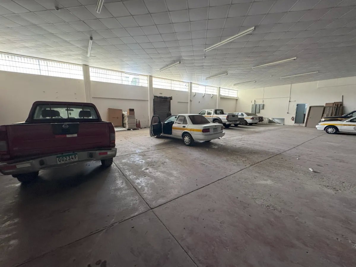 Se Vende Galera Comercial en Avenida Balboa