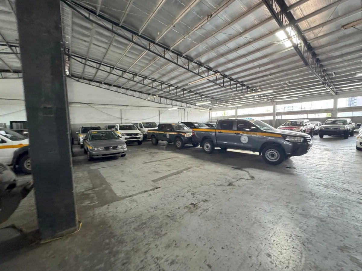 Industrial For Sale in Avenida Balboa