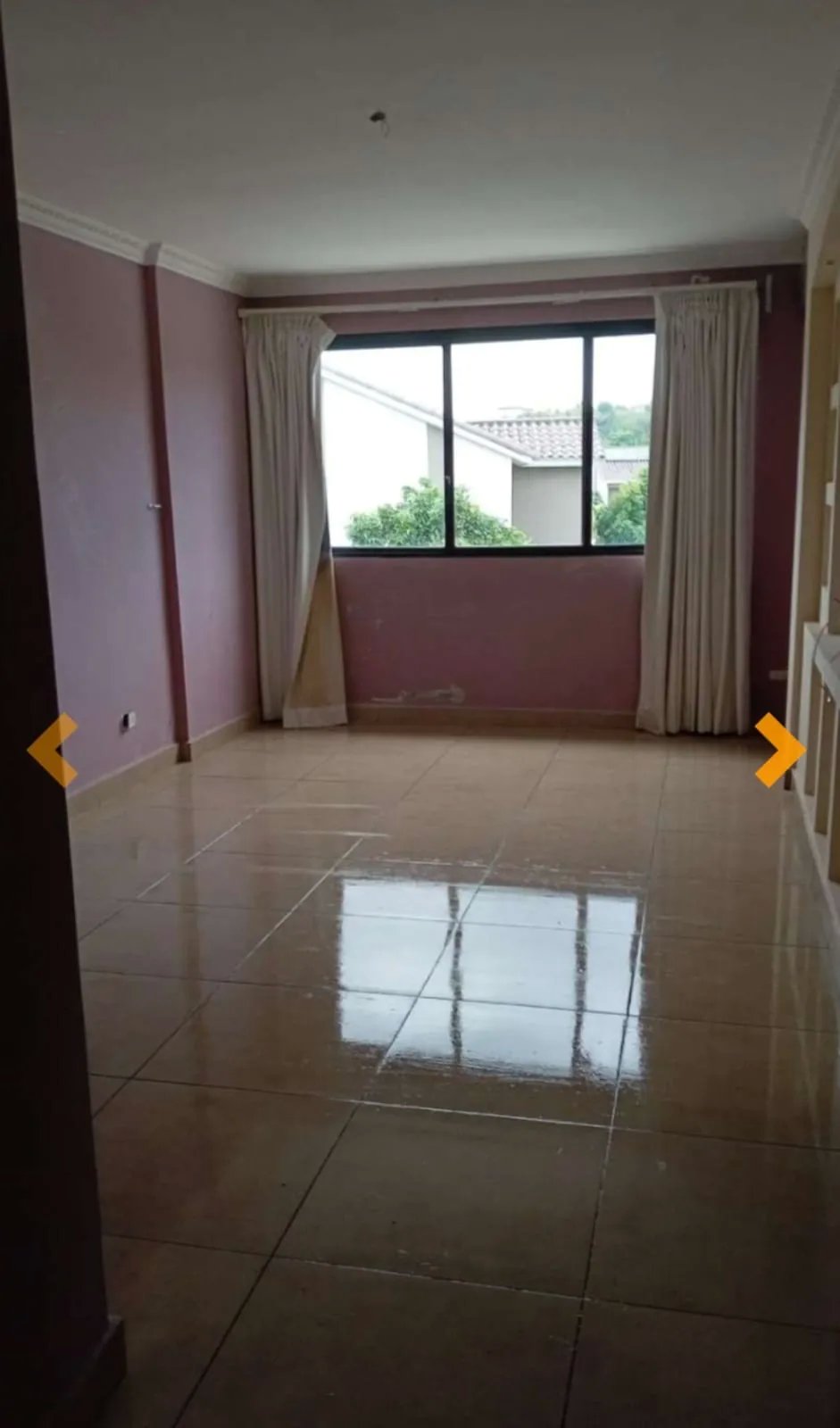 Venta de casa en P.H. Olympus, Brisas del Golf