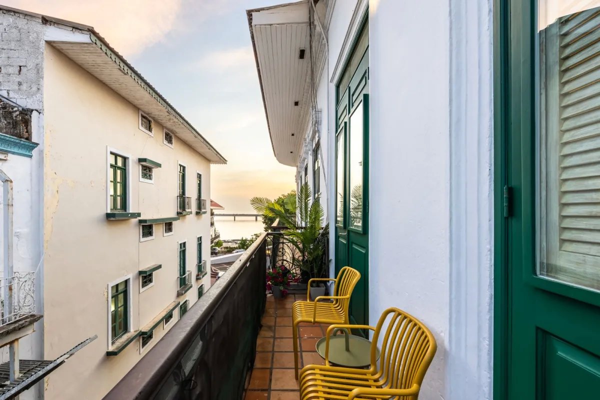 Duplex For Sale in Casco Viejo