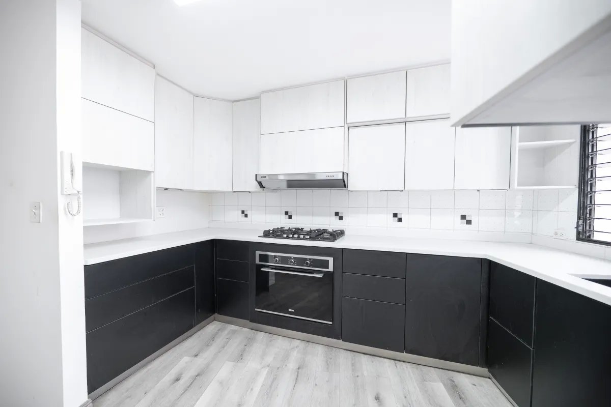 VENDO HERMOSO APARTAMENTO EN PH ROYAL PRINCESS