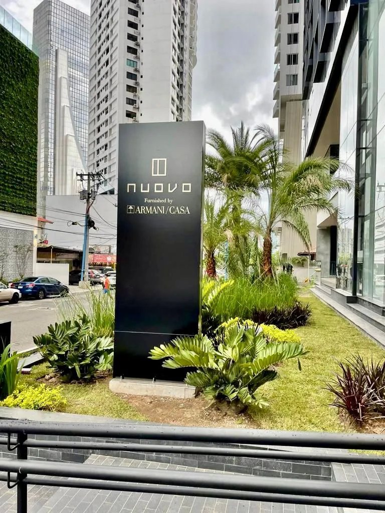 Apartment For Rent in Avenida Balboa