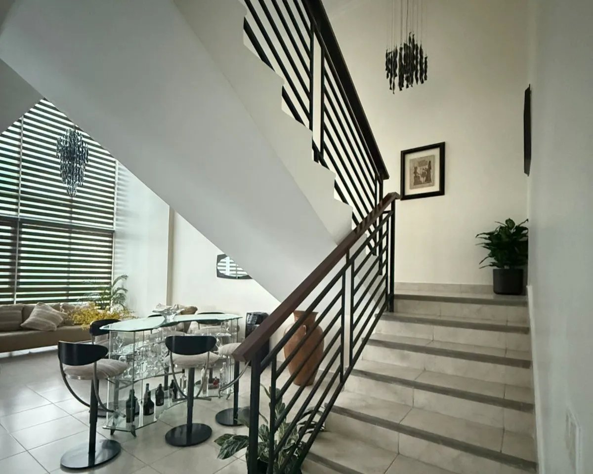Apartment For Rent in Bella Vista