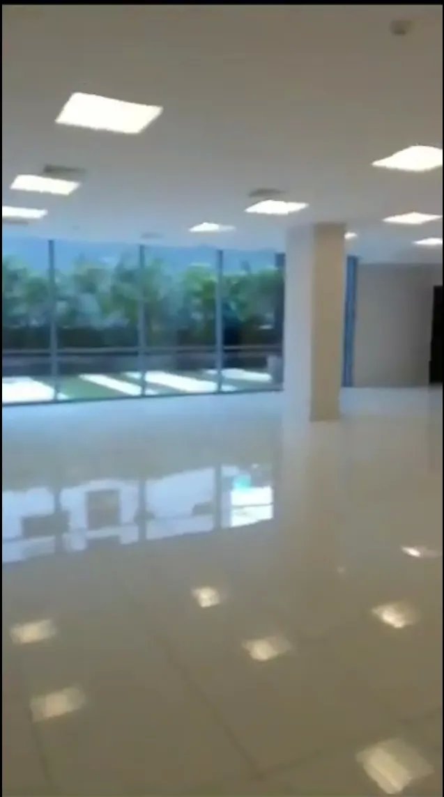 Alquiler en Local Comercial - Plaza Boulevard del Este, Costa del Este