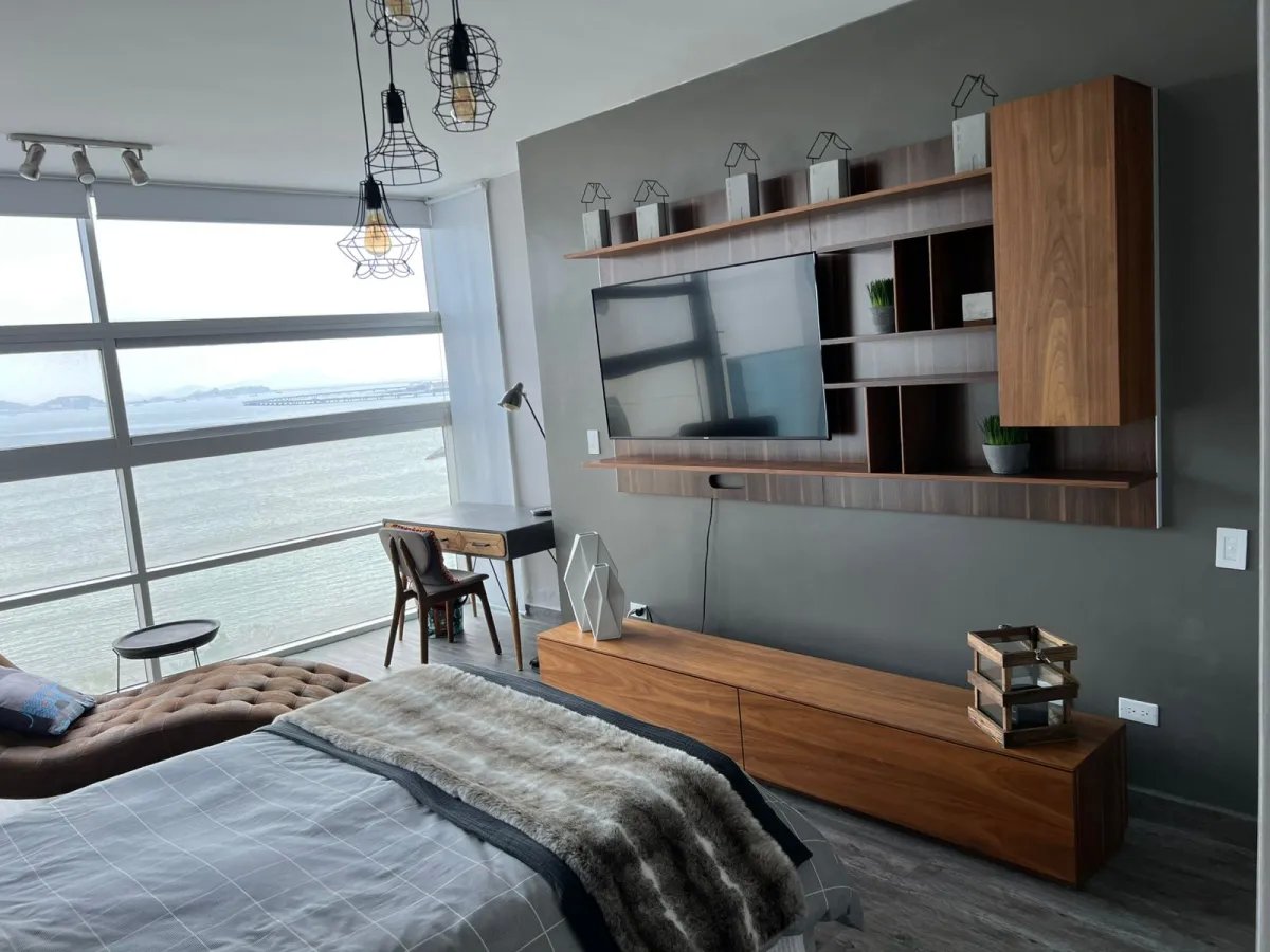Se Vende Hermoso Apartamento totalmente Amueblado con Vista al Mar  A...