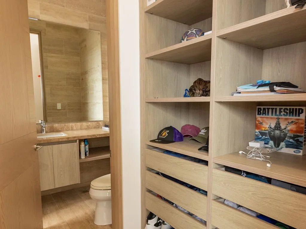 Apartment For Sale in  Costa del Este