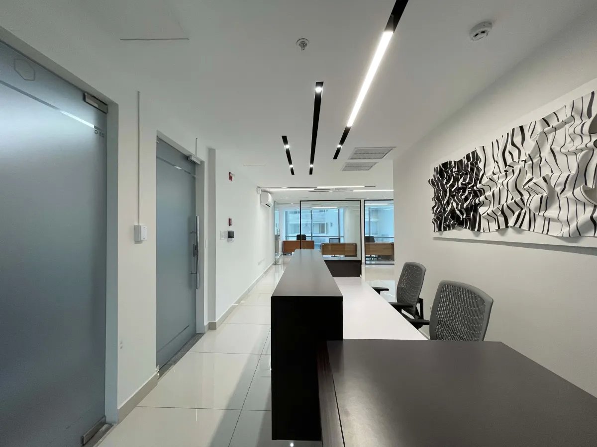 Alquiler de oficinas amobladas en Financial Park, Costa del este