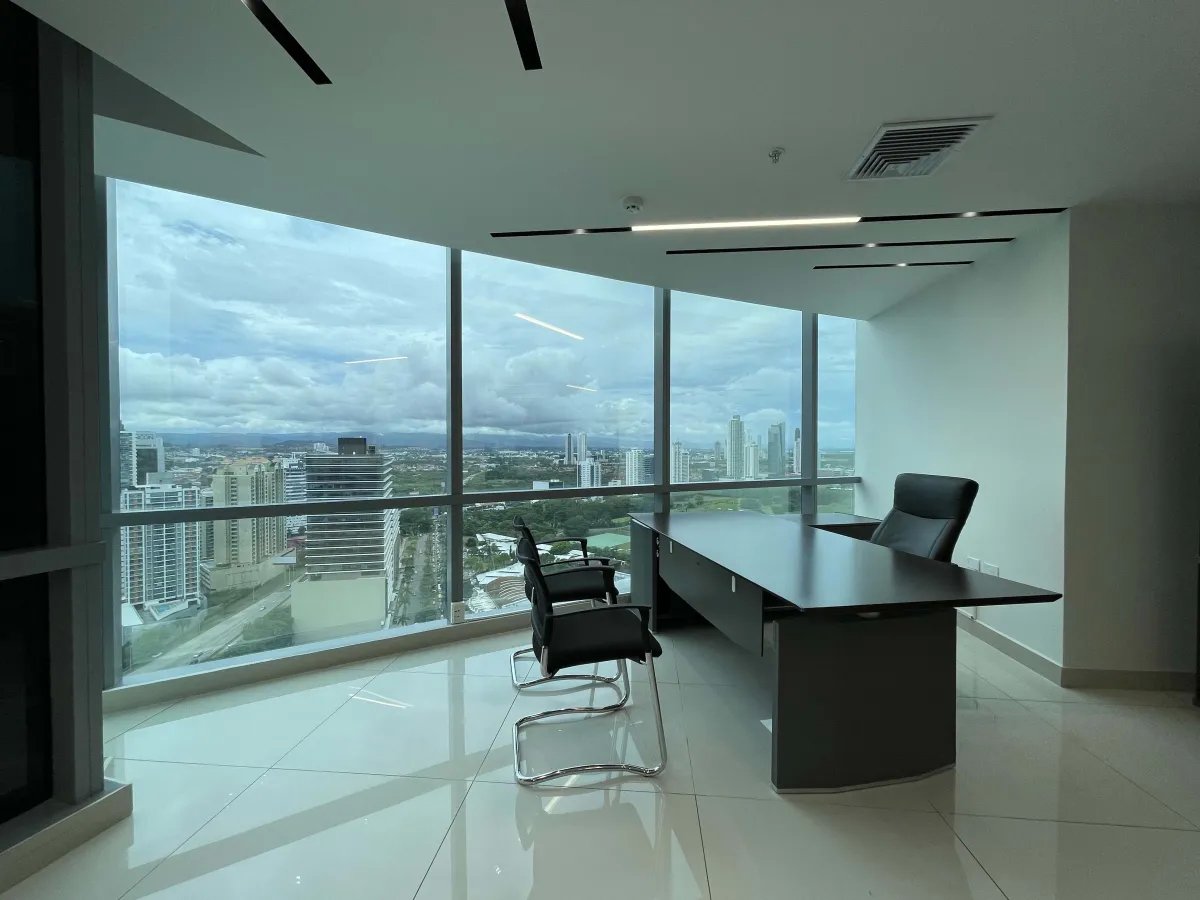 Alquiler de oficinas amobladas en Financial Park, Costa del este