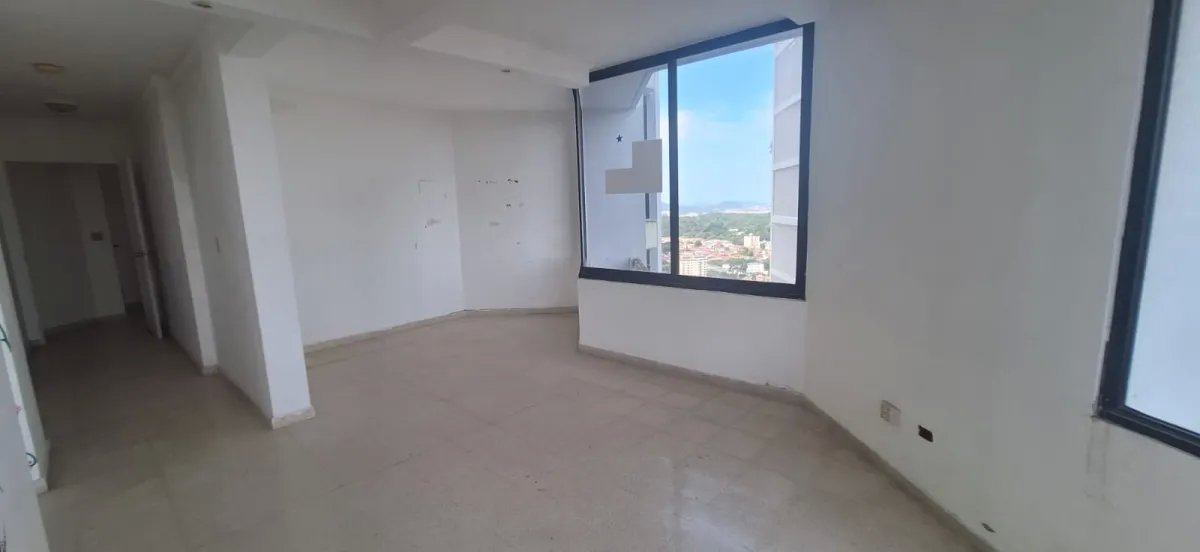 Apartment For Sale in BETANIA