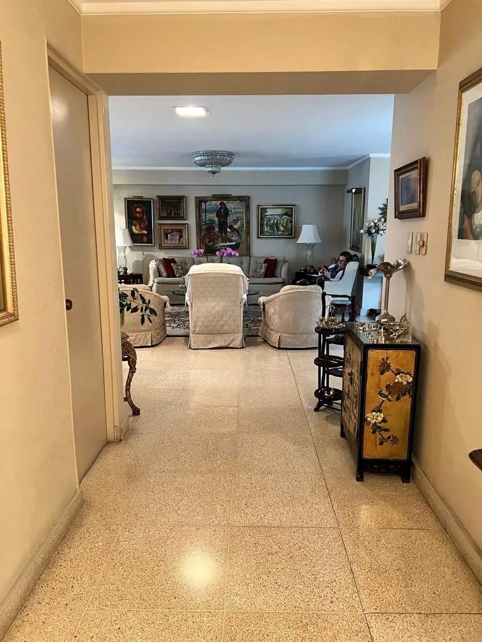 VENTA DE APARTAMENTO VACÍO PH ANA GLORIA, PUNTA PAITILLA