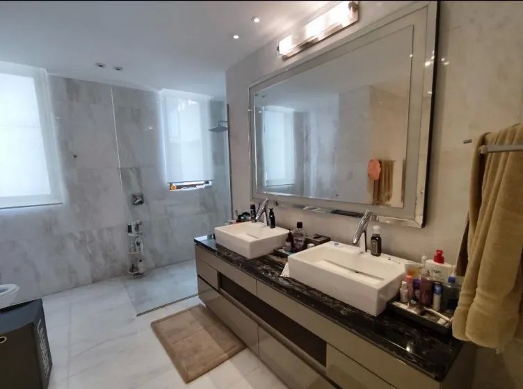 Apartment For Sale in Punta Pacifica