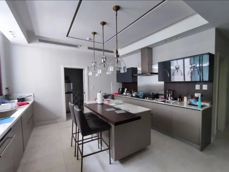 Apartment For Sale in Punta Pacifica