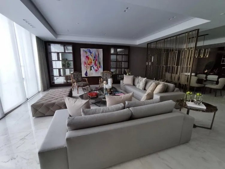 Apartment For Sale in Punta Pacifica