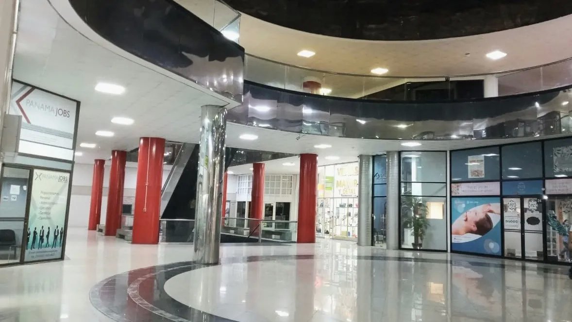 Alquiler de Oficina en Plaza Paitilla, Paitilla.